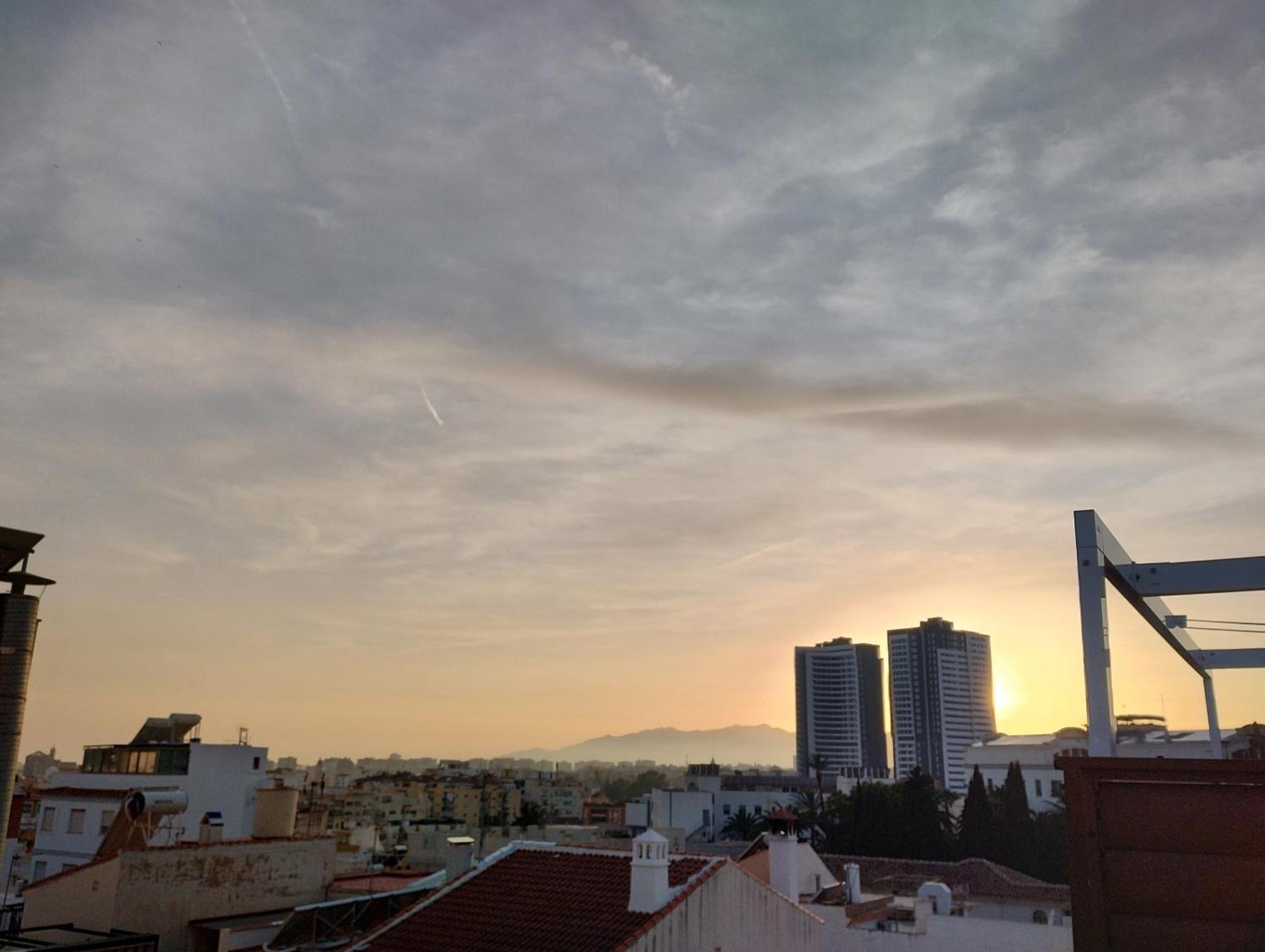 Malaga Yellow Duplex Free Parking And Terrace Εξωτερικό φωτογραφία